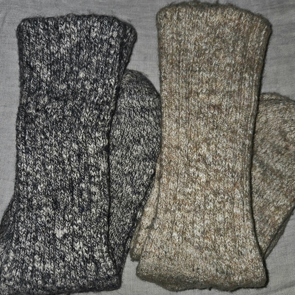 Paloma Wool Accessories - Thick Extra Warm Wool Gray and Tan Knit Socks Adult Small Or Kid Large